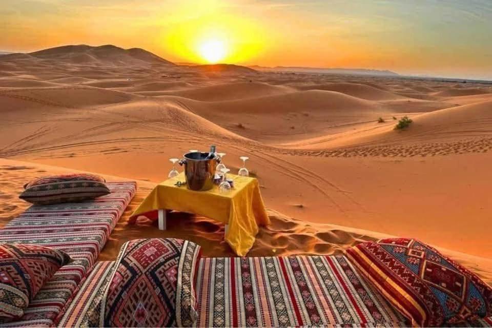 מרזאוגה Desert Camel Trek מראה חיצוני תמונה
