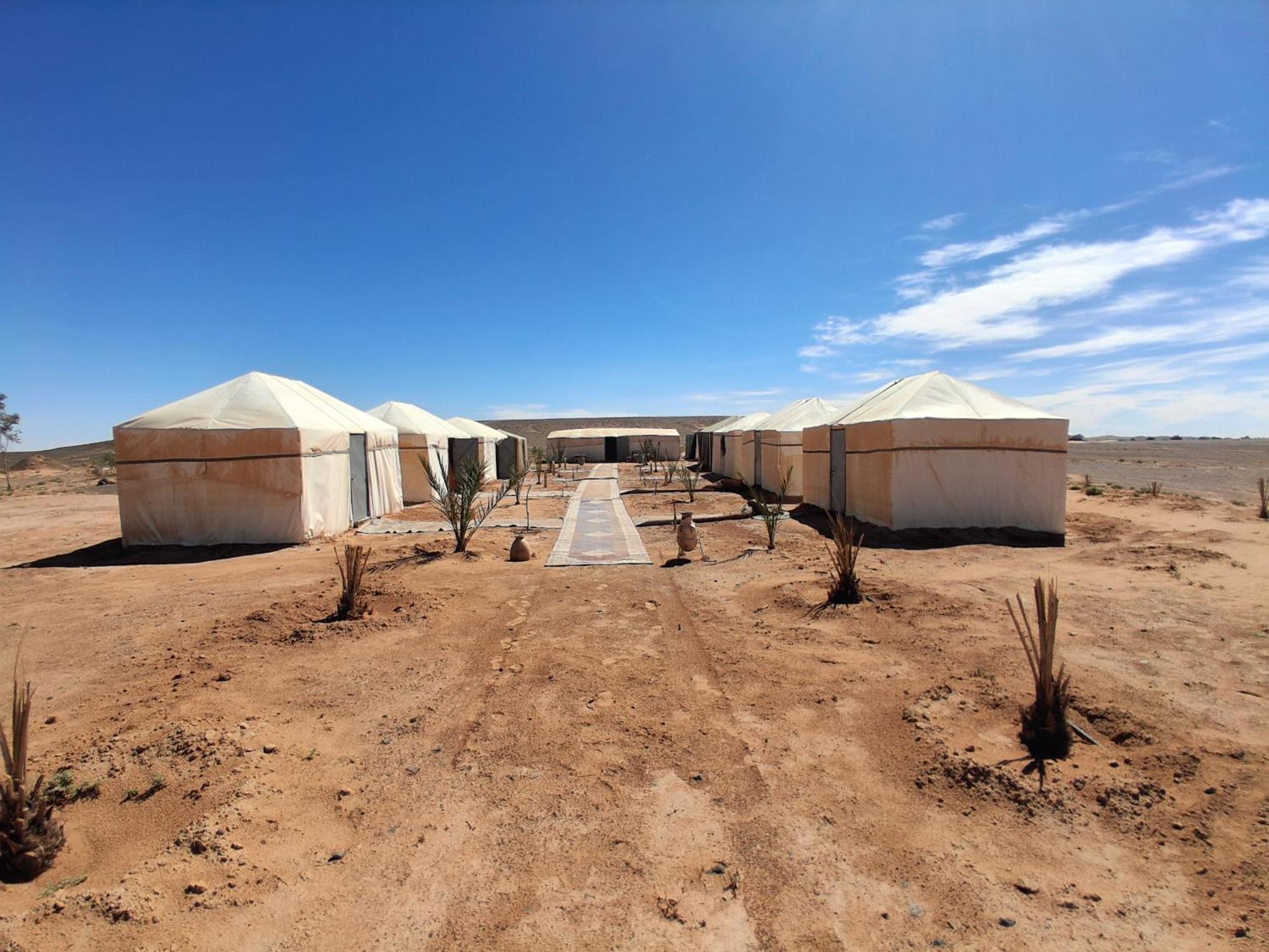 מרזאוגה Desert Camel Trek מראה חיצוני תמונה